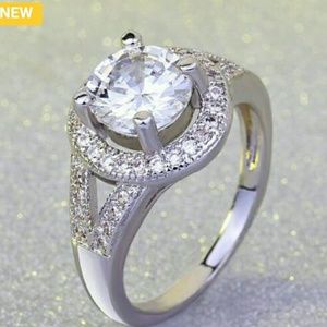 Ladies wedding/engagement ring